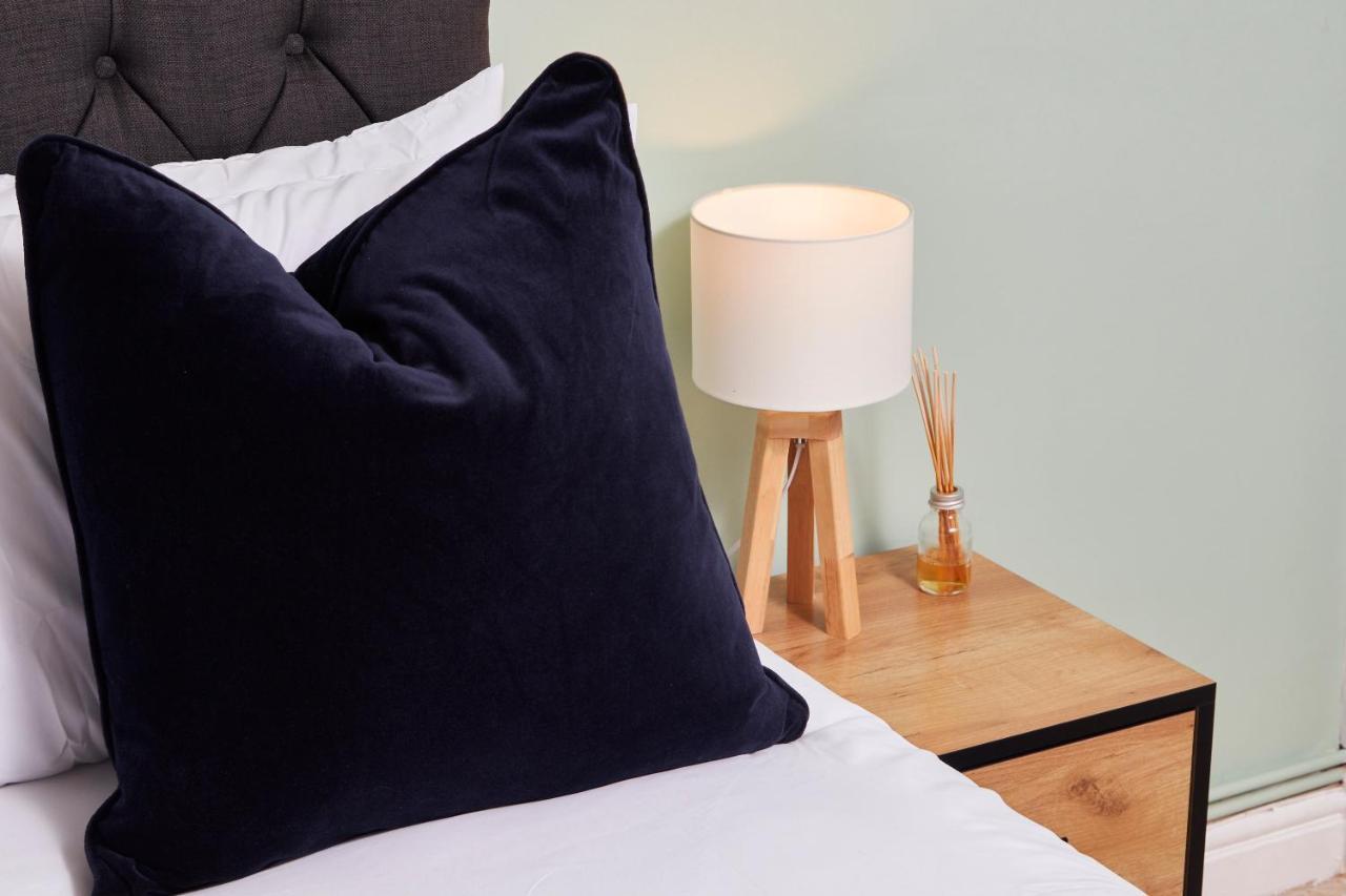 Wonderful Apartment In Bath With Garden - Sleeps 8 Ngoại thất bức ảnh