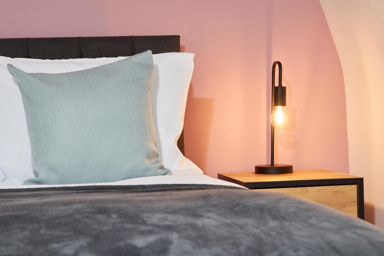 Wonderful Apartment In Bath With Garden - Sleeps 8 Ngoại thất bức ảnh