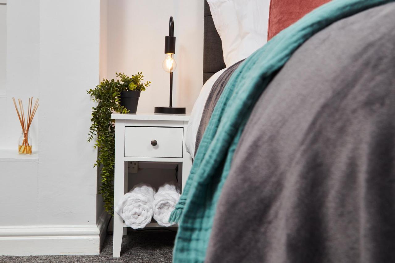Wonderful Apartment In Bath With Garden - Sleeps 8 Ngoại thất bức ảnh